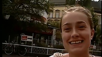 Uncovering My Friend'S Hidden Desires (1995)